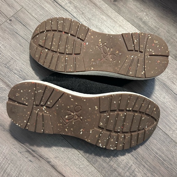 OTBT | Courier Wool Blend Women's Sneakers - Size 7.5 7 1/2 - Picture 6 of 8